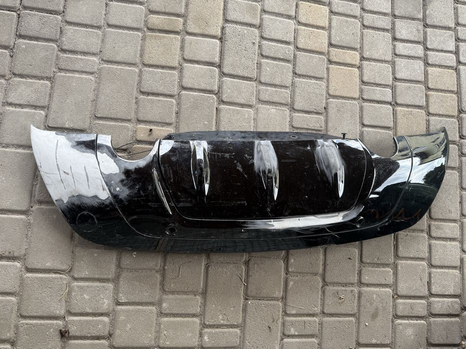 Накладка заднего бамера land rover velar