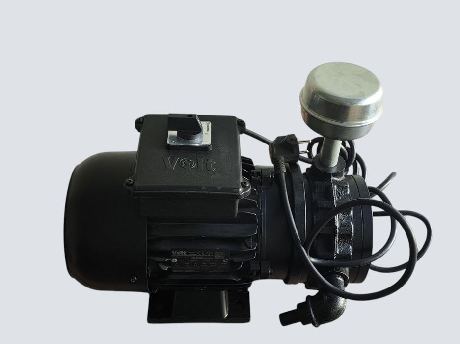 Вакуумний насос на доїльний апарат