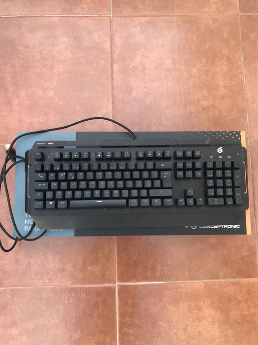 Teclado mecânico Kronic