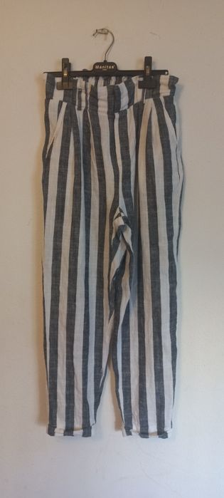 Calças às riscas da Bershka