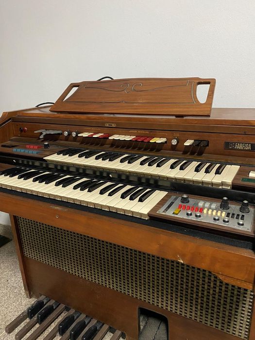 Instrumentos musicais