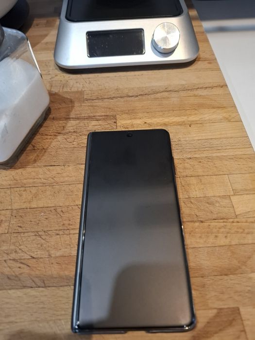Smartphone Honor Magic V2 na gwarancji