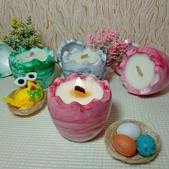 Аромасвічка яйце у гіпсовому кашпо ручної роботи