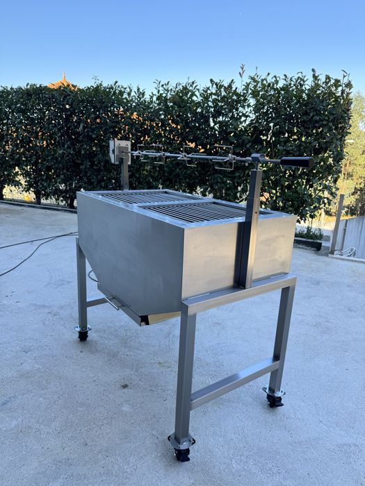 Grelhador em aço inoxidavel