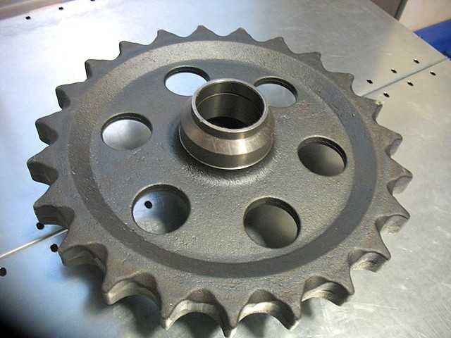 gąsienica 450x81x76W