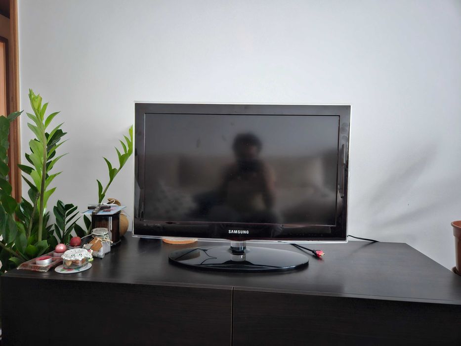 Televisor LED Samsung 26"