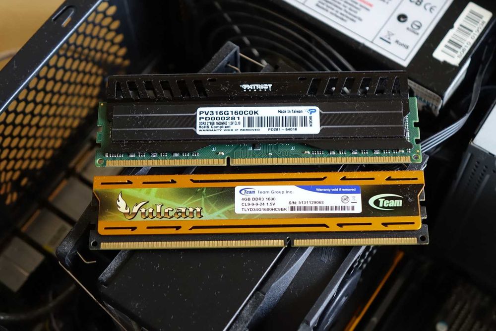 KOMPUTER PC GTX1660 OC ram 24GB i7 2600K  Fera 5 Dual