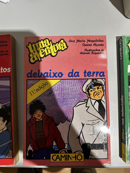 Livro Uma Aventura debaixo da terra