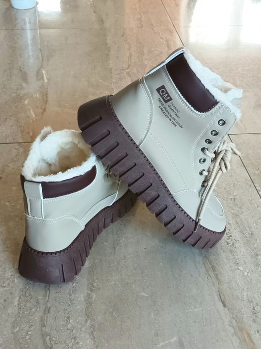 Damskie buty zimowe