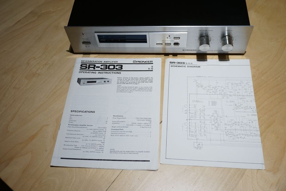 Pioneer SR 303 efektowy procesor pogłosu
