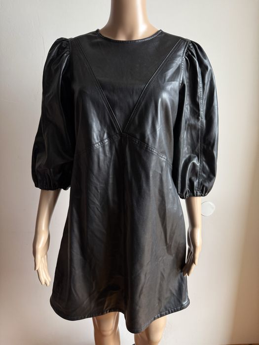 Sukienka a’la skórzana czarna h&m L