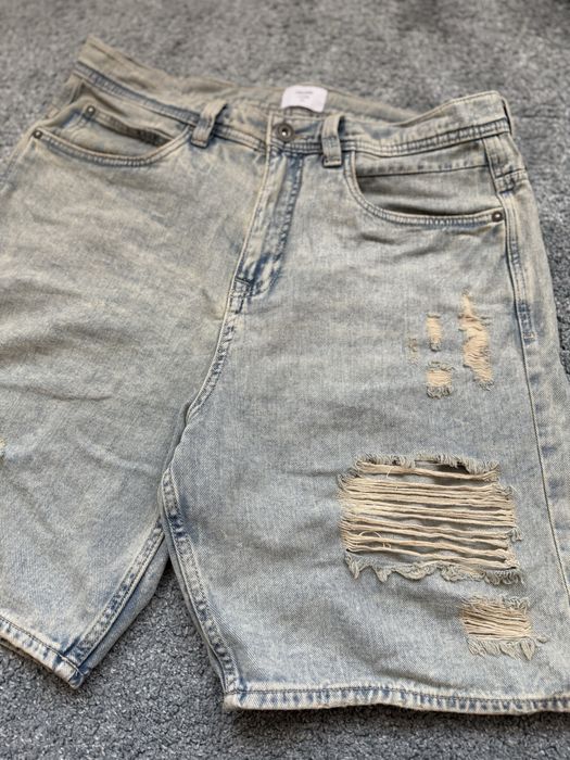 шорти бермуди чоловічі в наявності