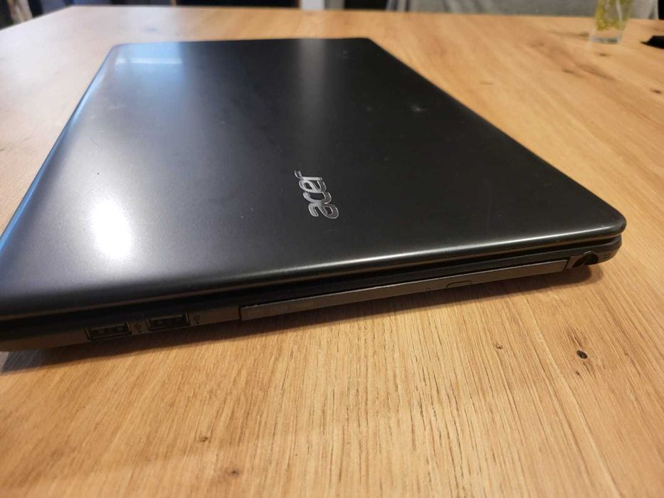 Acer Aspire E1-522 15,6''