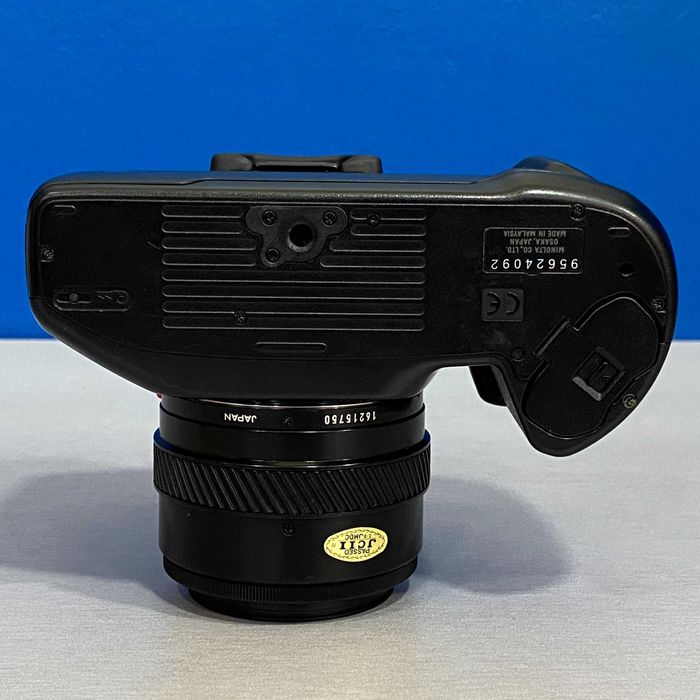 Minolta Dynax 300si + AF 35-70mm f/4