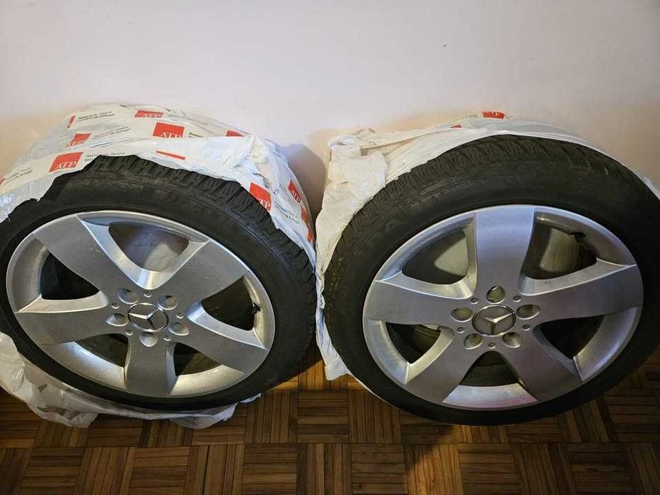 Vendo 4x Jantes Originais Mercedes como novas + pneus 205/50 R17