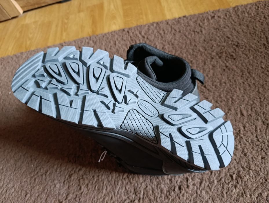 Nowe buty zimowe Campus 45