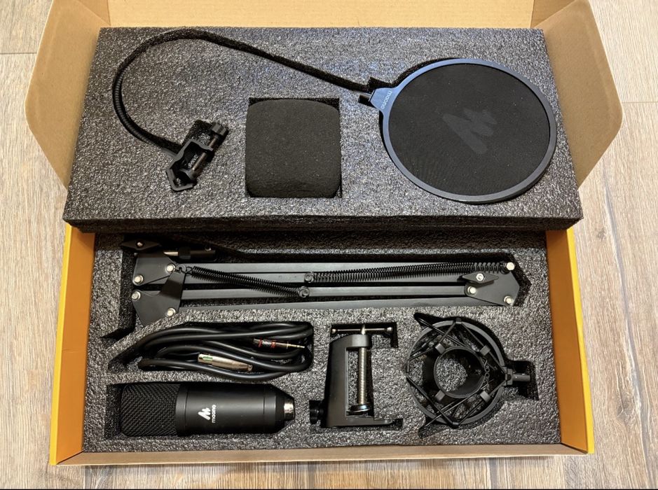 Profesjonalny Mikrofon z pelnym zestawem | JAK NOWY!