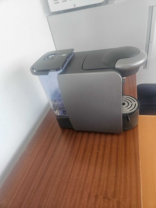 Máquina de café Bosh Tassimo