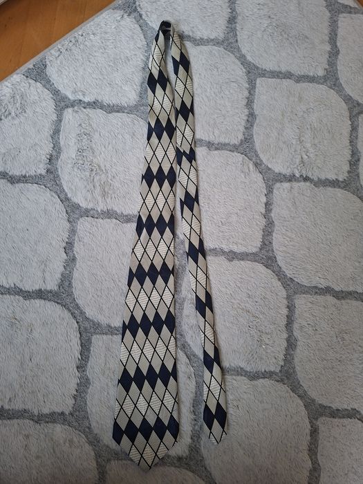 Krawat firmy master man z logo PKO.