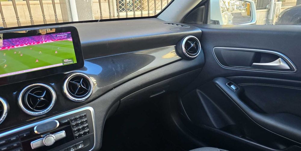 Mercedes CLA 1500dci 180 Impecavel — photo 5