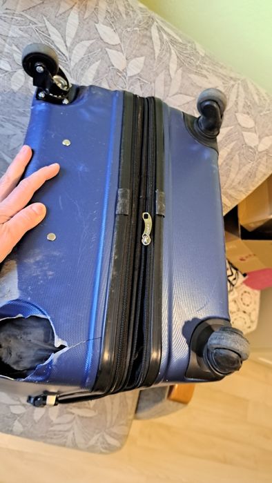 Pilno Walizka duża zadarmo