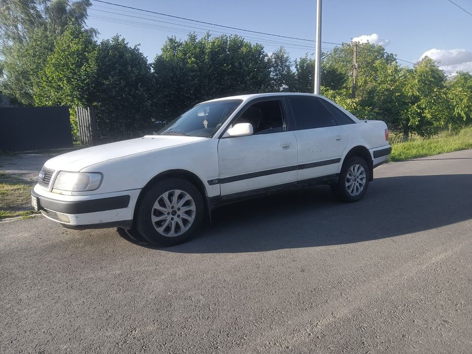 продам ауді 100 с4