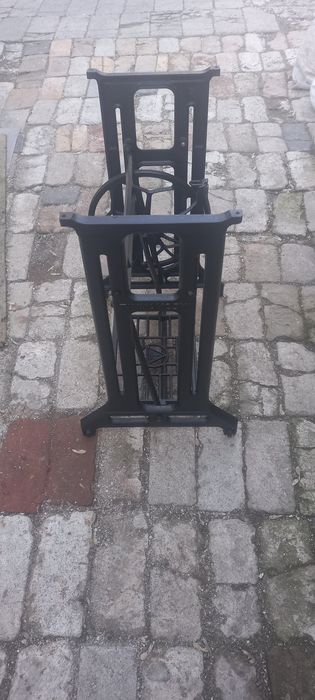 Подставка для машинки