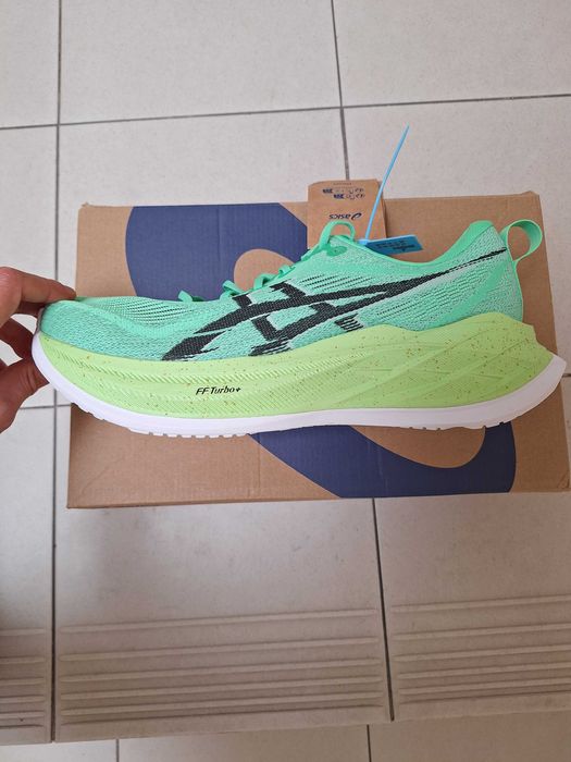 Asics Superblast 2 Ekiden (44,5)