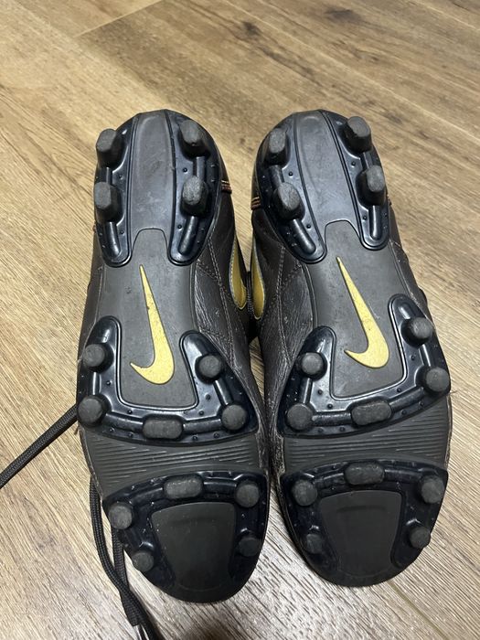Nike Tiempo Ronaldinho R10