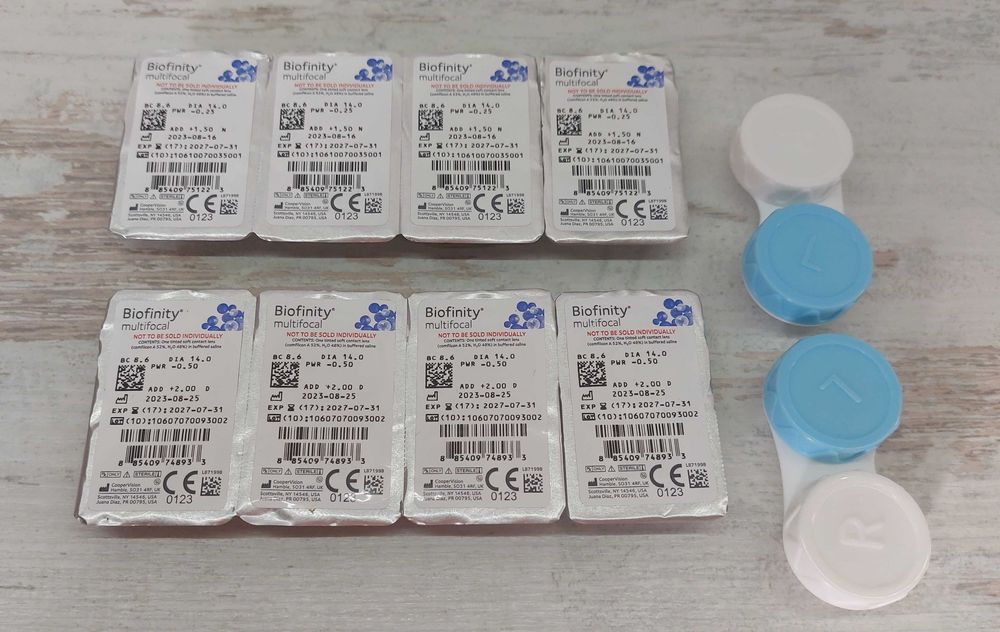 Контактні лінзи Biofinity -0.25 Multifocal -0.50 мультифокальні нові