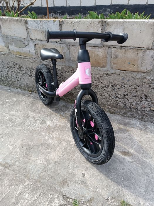Дитячий беговел QPlay Spark Balance Bike