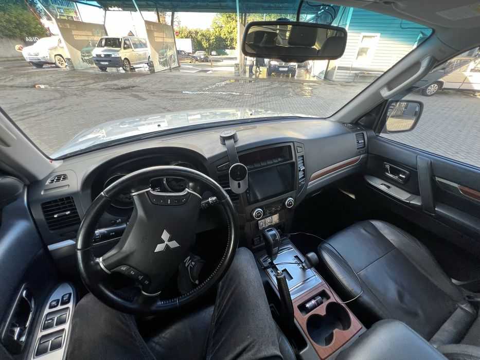 Mitsubishi Pajero Wagon 4 3.0 2008