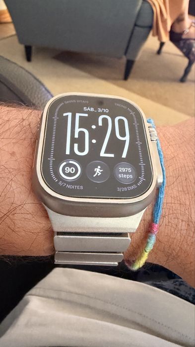 Apple Watch Ultra 2 como novo, com garantia e pulseiras titânio