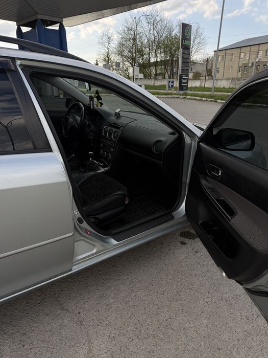 Продам Mazda 6 2005 року 2.0 тді