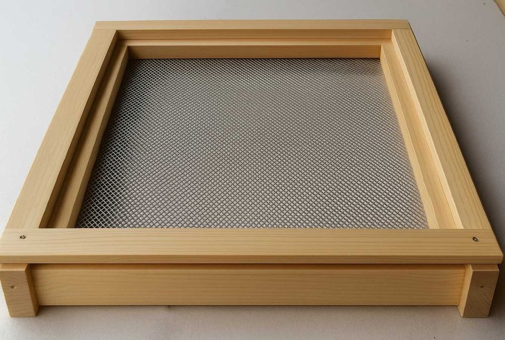 Siatka na dennice do ula aluminiowa cięto-ciągniona - 3x4mm 0,7mm 42cm