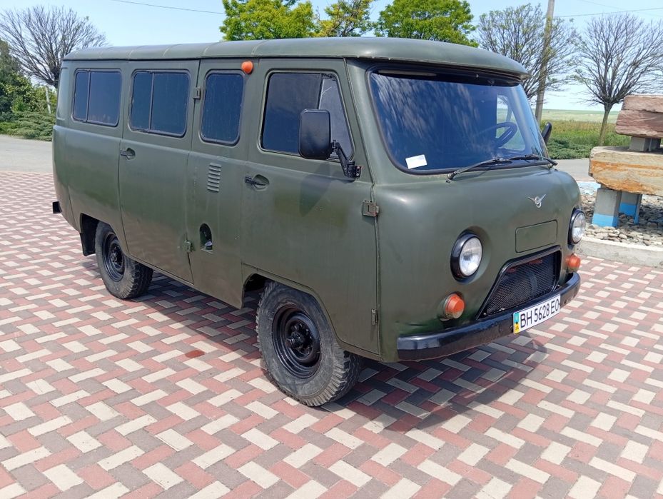 Продам УАЗ  2206 буханка