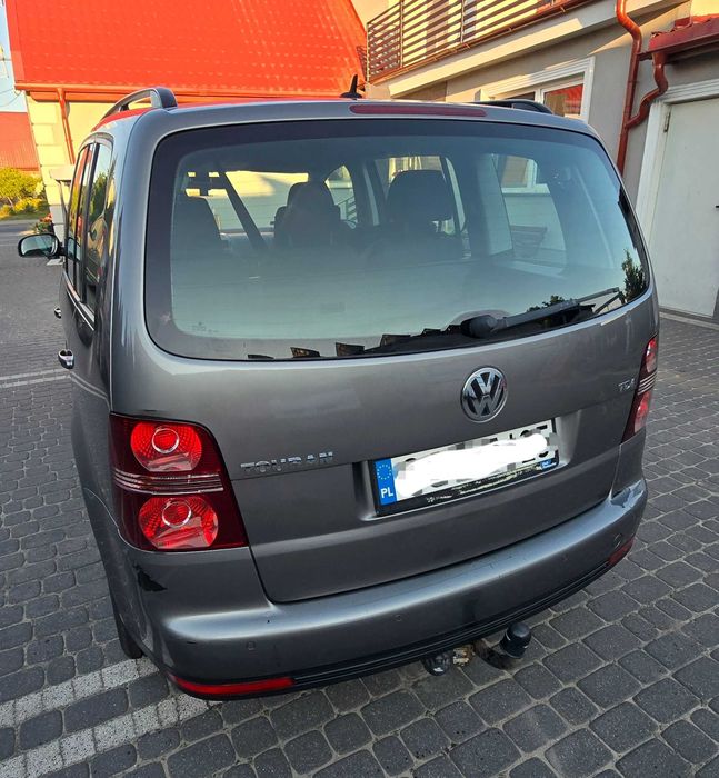 Sprzedam rodzinne auto Touran  7 osobowy