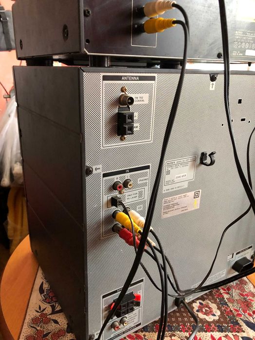 Duża wieża Sony LBT-D307 Radio FM stereo Hi-Fi /CD/Gramofon/ Bluetooth