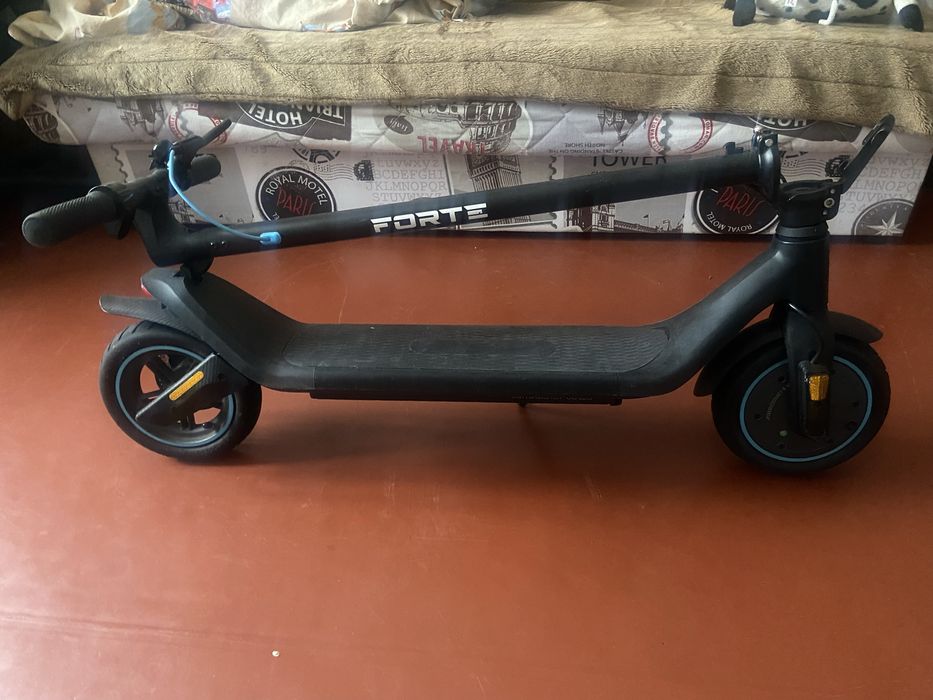 Електро Самокат Forte