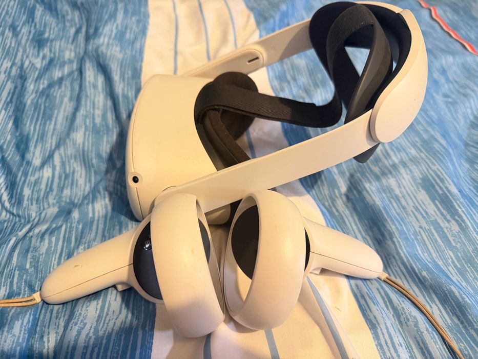 Oculus Quest 2 + Pasek do gogli ELITE