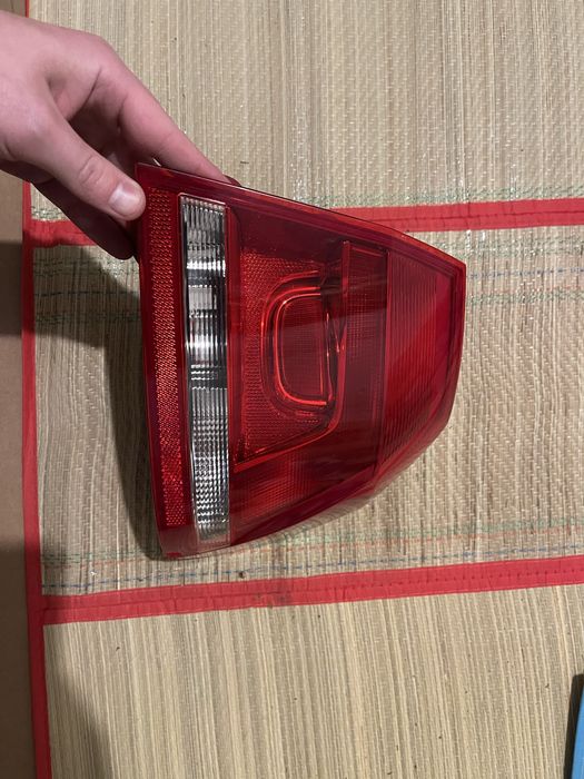 Оптика для Volkswagen Passat 2013 usa (ударенная)