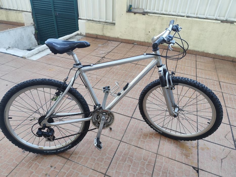 Bicicleta Alumínio Shimano