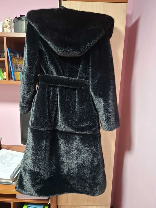 Шуба зимова з екохутра