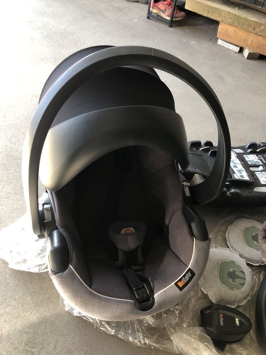 Fotelik samochodowy Be Safe - Zestaw