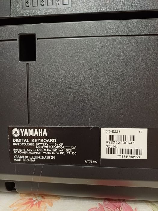 Синтезатор Yamaha PSRE223