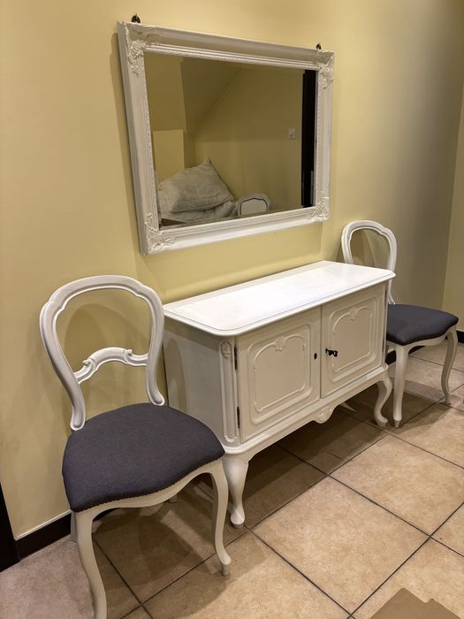 sypialnia w stylu ludwikowskim