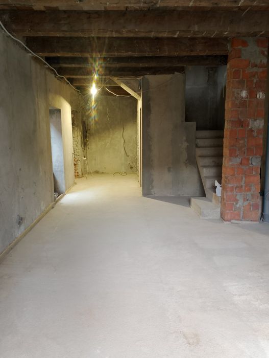 ,, ЦІНУ ЗНИЖЕНО,,,ЦІКАВА, ЗРУЧНА, двоповерхова квартира