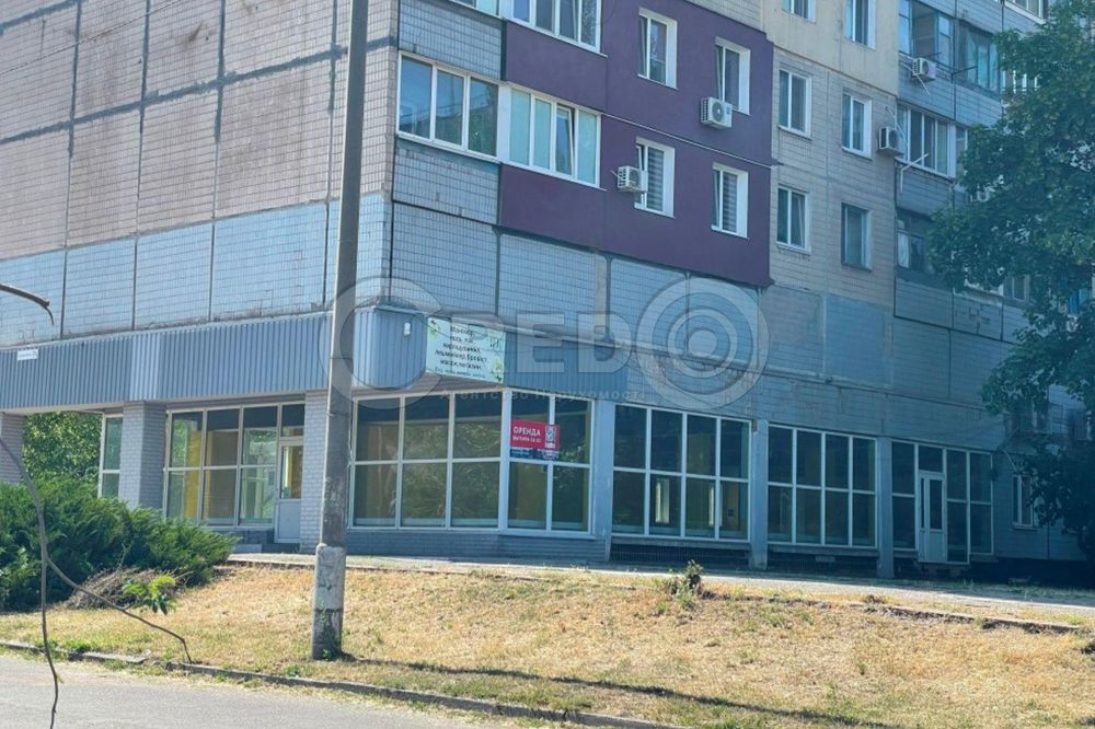 Оренда магазину вул. В. Великого