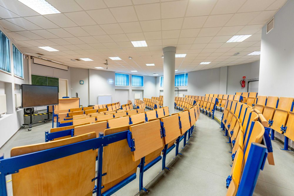 Wynajem auli 125 miejsc | Szkolenia, konferencje, egzaminy | Tychy