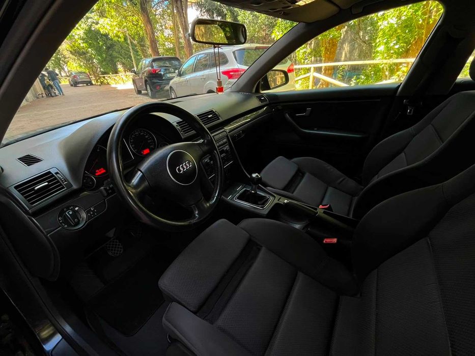 Audi A4 1.9TDI 130cv Sport - Muito Estimada - 2003